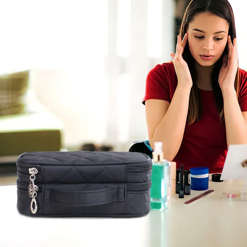 1 Waterproof Makeup Bag And 8 Makeup Brushes, Equipped With