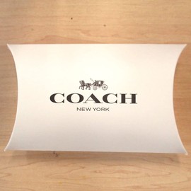 Outlet Coach Outlet Box, Gift Box, XS Size (For Small Items), White/Black