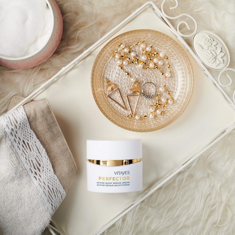 VITAYES Night Cream with Hydrasalinol and Active Repair Complex, Anti-Ageing