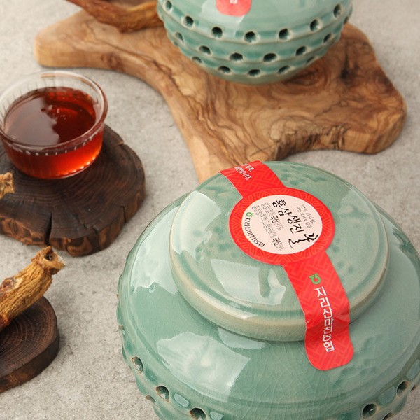 [On Sale] Nonghyup Jiri Mountain Macheonggol Red Ginseng Raw Honey 1.2kg Porcelain Gift Set / [온세일]농협 지리산 마천골 홍삼 생진꿀 1.2kg 도자기 선물세트