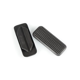 Shires Stirrup Treads: Black: 4.25"