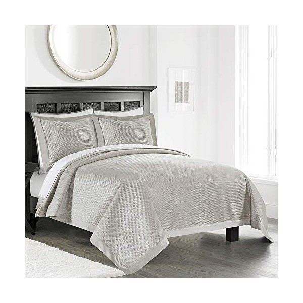 Simple&Opulence Velvet Lavish Design with Brushed Microfiber 3Pcs Bedspreads Luxury
