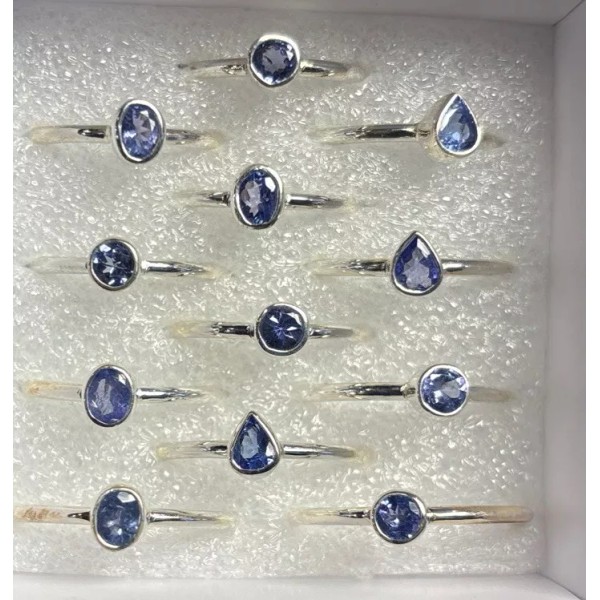 Natural Creations sterling silver stackable ring Size 10 Tanzanite Faceted