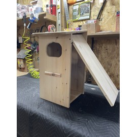 Gregg's Black-belied whistling duck nest box (white cedar)