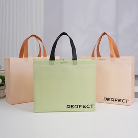Luxury Brand Cosmetic Gift Set Non-Woven Shopper Bag / Portable Gift Bag Bag R11 Sand Color 43*32*10 100ea