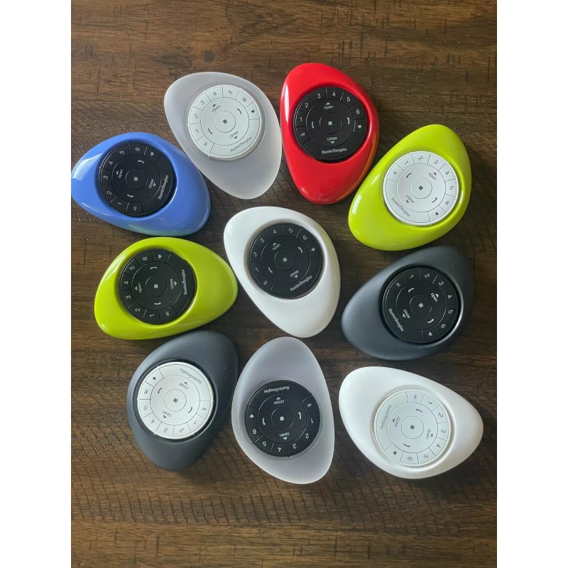 Hunter Douglas Powerview New Black Remote with Black pebble Gen