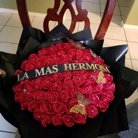 ETERNAL ROSES - Color: pink roses