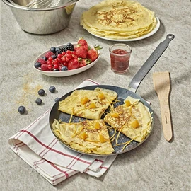 De Buyer 5303.20 Blue Steel Force Blue Pancake Pan, 2 mm Thick, 20 cm Diameter