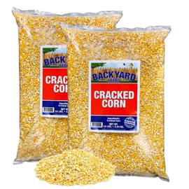 CountryMax Cracked Corn for Deer, Birds, Turkeys, Wildlife, Chickens (20 Pounds)