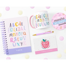 The Yellow Clip - Kit para Maestras Día del Maestro | Regalo Original con Libreta, Taza, Pluma y Sticker | Set de Papelería Bonito para Profesores, Educadoras y Docentes (Kit 4)