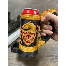 MunnyGrubbers - Dragon Mug Dice Tower with Tray - No Paint Odorless Insulated Cup Can Dice Tower - (Random 7PCS D20 Dice Set Included) - Dungeons and Dragons - DND Gift - (Black/Gold/Red)