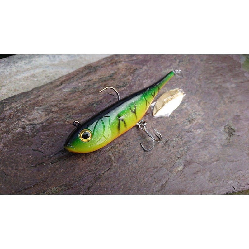 Predilures Musky Pike Lure Kingdom THE SPINATOR 150mm 50g +
