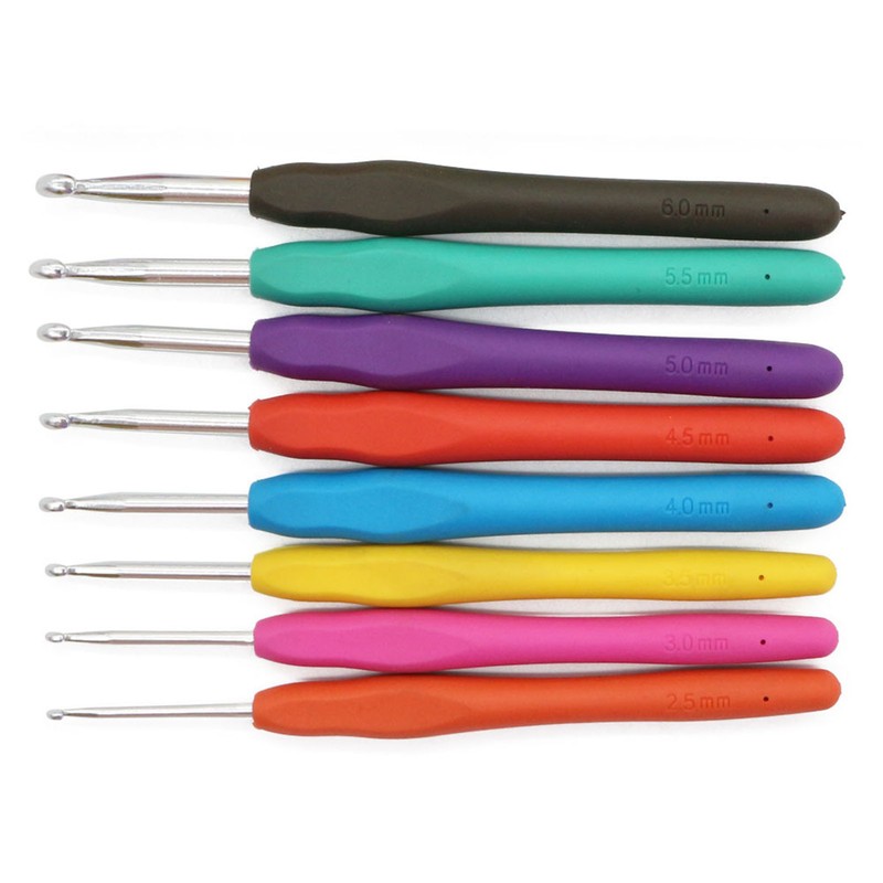 Crochet Hook Set Assorted Size TPR Soft Handle Sturdy Aluminium