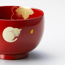 Hogdseirrs Masano "Echizen Lacquerware" Cat Cherry Blossom Soup Bowl, Ancient Vermilion