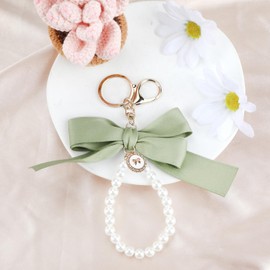 Keyring for Women, Green Ribbon Bow with Imitation Pearl Bracelet Keychain, Gift for Girlfriend, Women's Fashion Bag Accessories, Keychain for Daughter, Gift for Mother, Cute Key Ring