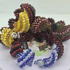 Treljio Pulsera for Orisha Elegua Combined with Oshun Yemaya and Oya Beaded Bracelet in Colorful Beads:_Elegua con Yemaya_6-61/2