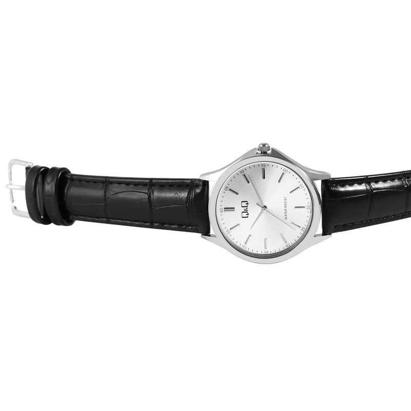 Q&Q Men's Watch Faux Leather Strap Pin Buckle 3 Bar