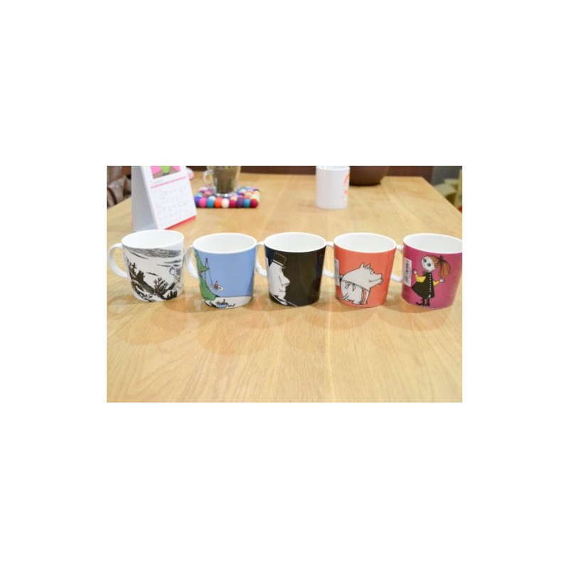Iittala Moomin Tasse Moominmamma + The Berries (vom Hersteller eingestellt)