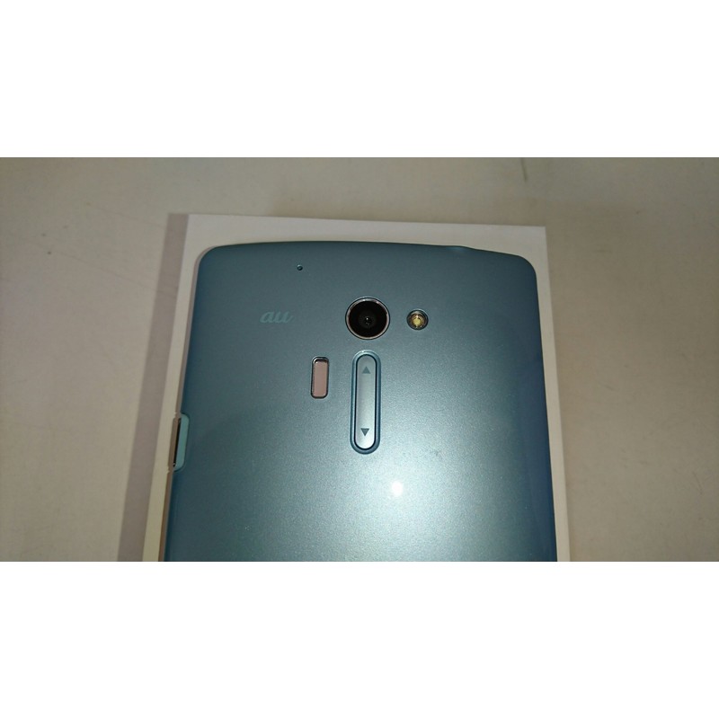 au isai VL LGV31 Aqua