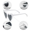YOSHYA Clout Goggle Heart Sunglasses Vintage Cat Eye Mod Style