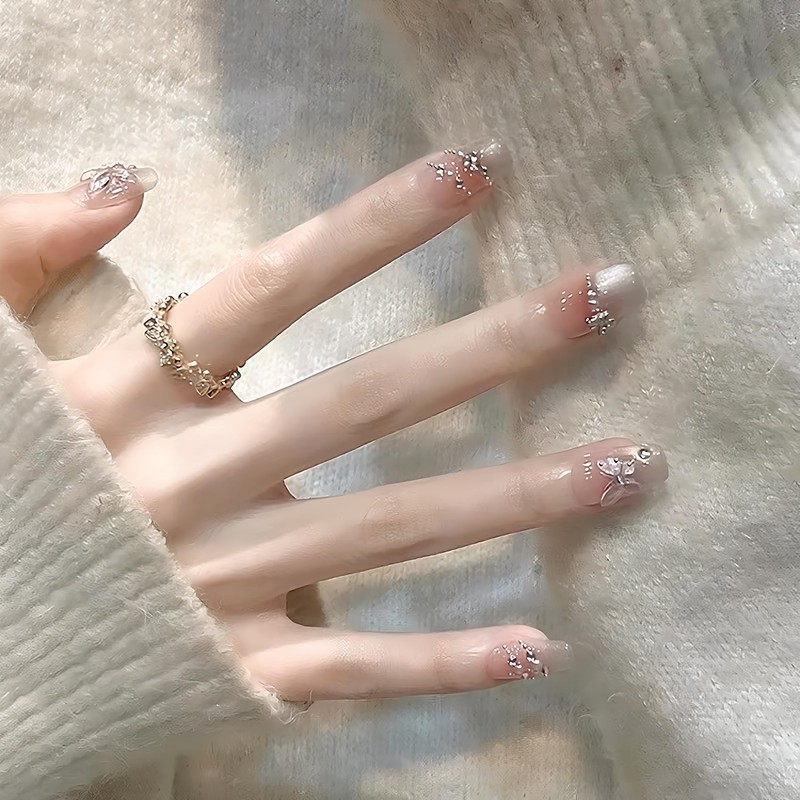 [ALLEVG]ネイルチップ 30枚入マグネットタイプ ピンク フレンチキャットアイ × アイスクリア3D蝶デコ スワロフスキー付け爪 春夏 人気 和風
