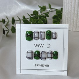 Forest green, vintage check, what do we do with our nails, handmade nail tips - short coffin / 포레스트 그린, 빈티지 체크,우리네일뭐해 수제 네일팁 - 숏 코핀