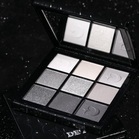 Goth Eyeshadow Palette - High-End Black, White, Gray, Silver Smokey Eye Shadow with Matte, Shimmer Finishes, Ultra-Pigmented, Long-Lasting Waterproof Formula, Luxury Leather Packaging with Mirror
