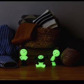 Smiski Figure Dressing Series Glow in the Dark TU SMI66411