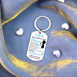 Lelekdo Son Gifts from Mom Dad Father's Day Birthday Keychain for Teen Boys Young Men Motivational Inspirational Present Gifts for Grown Son Young Men