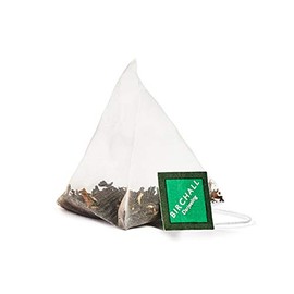 Birchall Tea Bags, Darjeeling Herbal Tea Gift Set, Black Tea Bursting with Full Flavour, Perfect Vegan Gifts, 15 Plant Based Prism Tea Bags