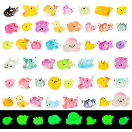 FEXIA 50pcs Ocean Mini Resin Animals Figurines Tiny Figures Luminous Mini Animals Glow in The Dark for Aquariums Dollhouses DIY Garden Landscape Sea Decor