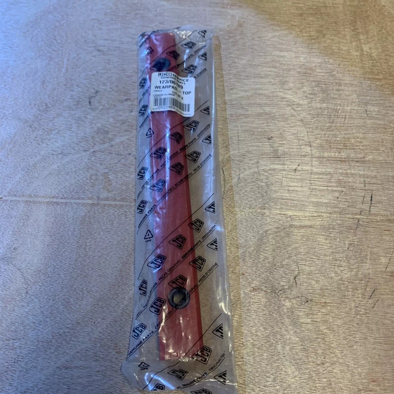 JCB wear pad 123/06188