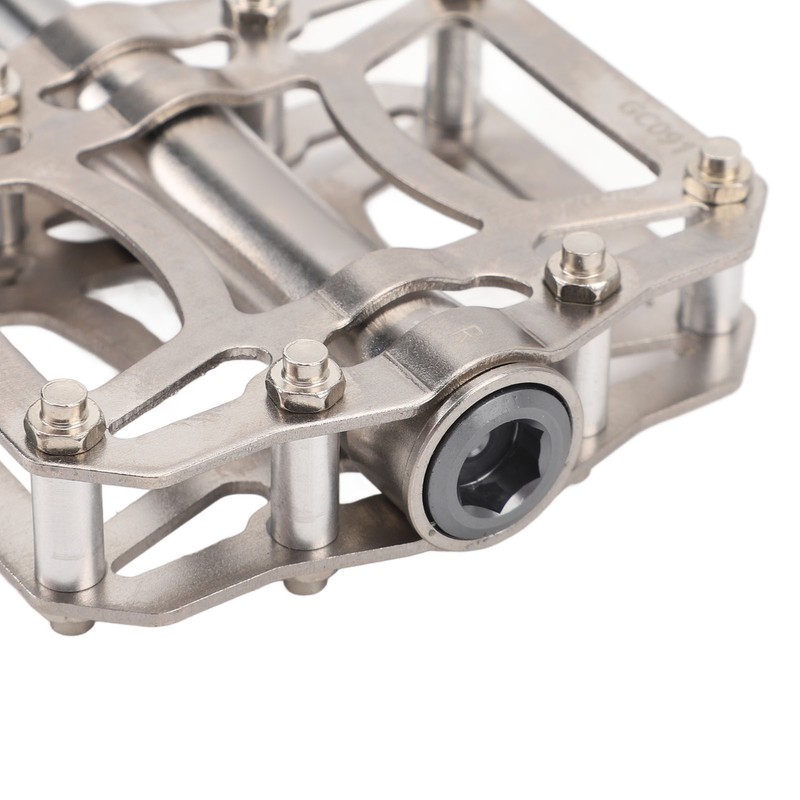 2PCS Folding Bike Pedals Ti Alloy Non Slip 3 Sealed