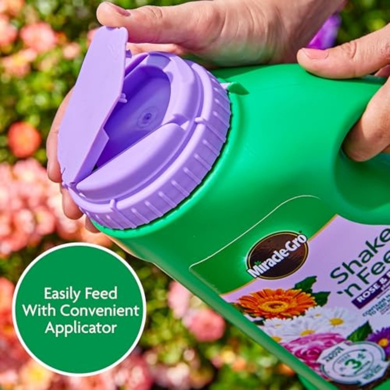 Miracle-Gro Shake 'N Feed Rose & Bloom Plant Food
