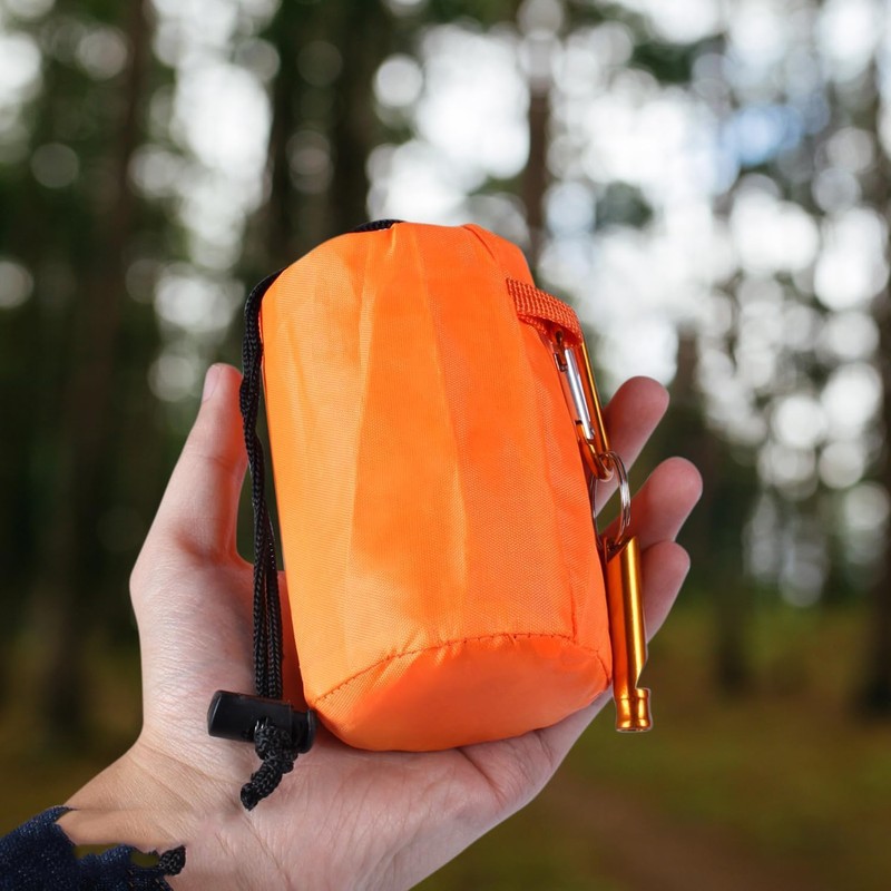 Emergency Sleeping Bag, 2 Disaster Prevention, Includes Whistle, Includes 2