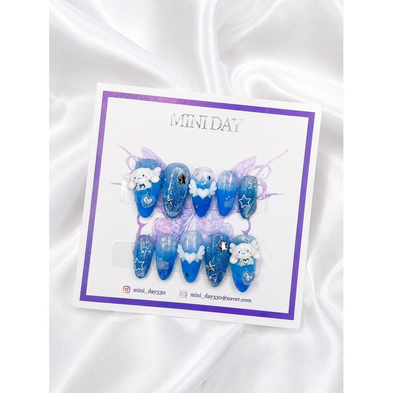 Cinnamoroll Dream Sky Handmade Nail Tips - Almond / 시나모롤