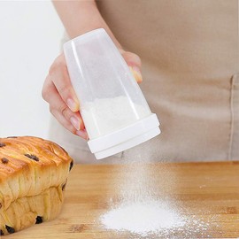 1PC White Plastic Flour Powder Sugar Shaker with Lid Mesh Shaker Icing Sugar Powder Cocoa Flour Chocolate Coffee Sifter Cooking Tool Accessories