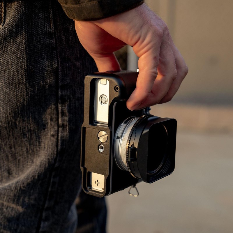 PolarPro - BaseGrip - Fuji X100VI - Black