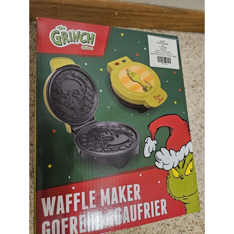 Grinch BRAND NEW Grinch Waffle Maker for Christmas 2024