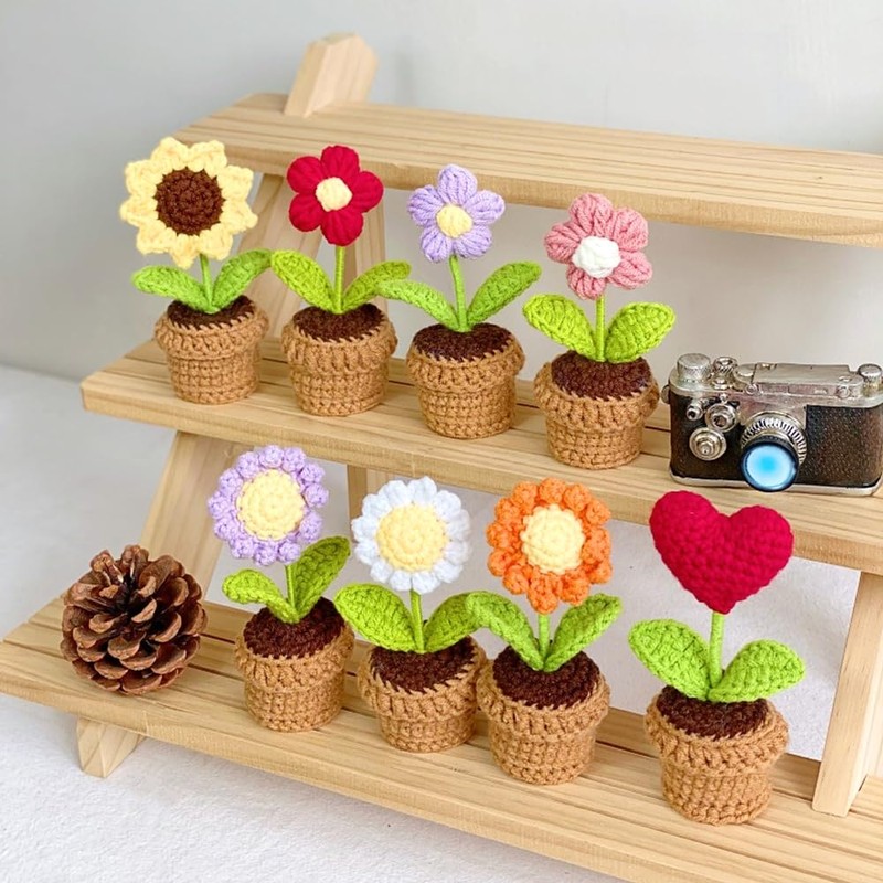 Lutoku Cute Knitted Flower Plant, Kawaii Handmade Crochet Flowers,Small Potted