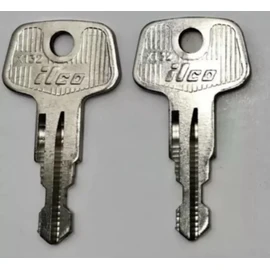 Ford Trucks Boxlink Cleat Lock Key, 2 S07 Keys (SO7), Silver, S01 Thru S20 Series Keys, New and Replaceable Keys, 2 SO7 Keys (S07), Fits Ford F150, Ford F250, Ford F350 Model Trucks