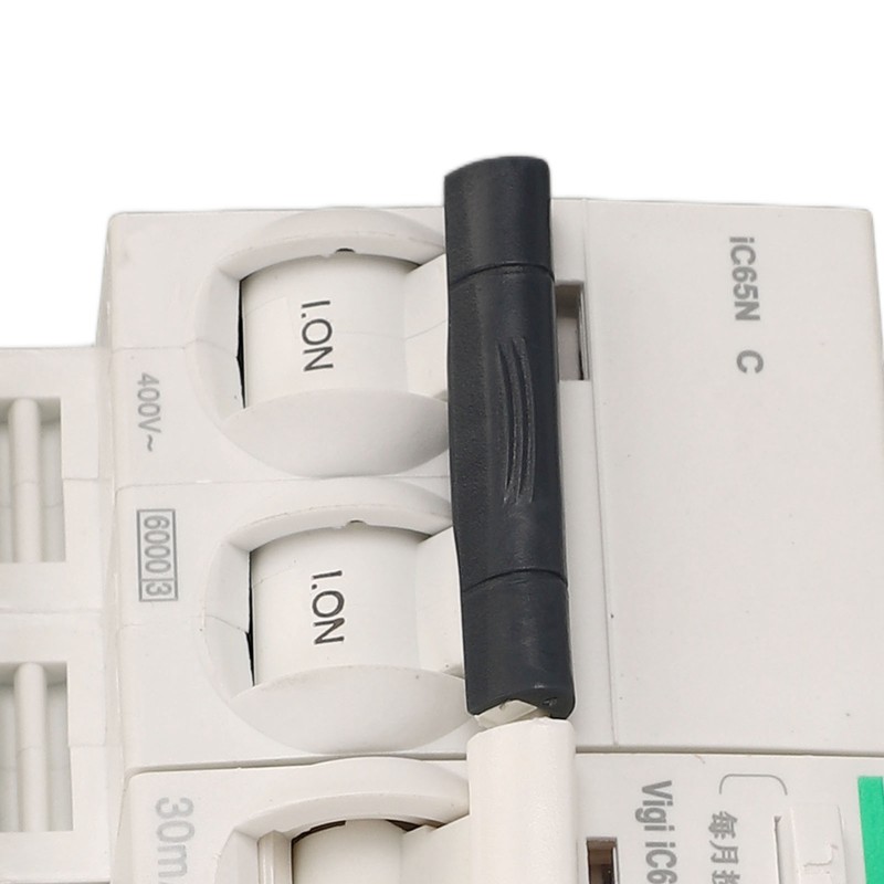 Circuit Breaker Safety Leakage Protection Air Switch for Residential Commercial