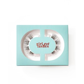 GirlGotLashes Mini Box Doll Eye Edition No. 4, Eyelash Extensions for Home Use, 1 Pair of Eyelashes, Fake Lashes with 5–7 Days Hold, Vegan, Handmade