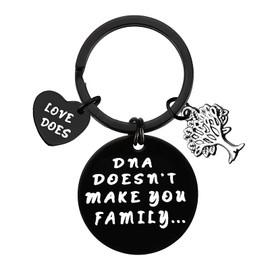 Xiahuyu Step Parent Keychain Gifts DNA Doesn't Make You Family Love Does Keychain Step Mom Gifts Step Dad Keychain Adoption Gifts Christmas Birthday Gifts Mothers Day Fathers Day Gift
