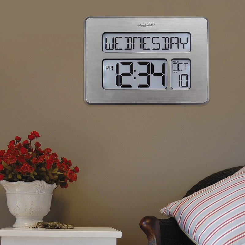 La Crosse Technology C86279 Atomic Full Calendar Clock with Extra