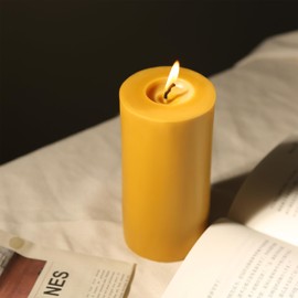 2 Packs Natural Beeswax Pillar Candles 2x4 inch, Unscented 100% Beeswax Pillar Candle, Handmade Pure Bees Wax Candles, 56 Hour Burn Time Smokeless Yellow Pillar Candles for Prayer,Home,Relax