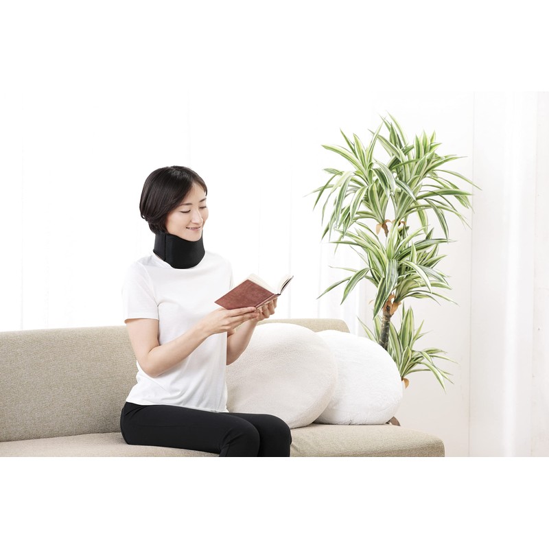 Neck Supporter Supervised by a Teacher of Bonetics Clinic, Black