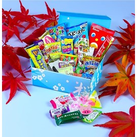 Sakura Box Japanese Snacks & Candy 30 Piece Dagashi Set Gift (Box)