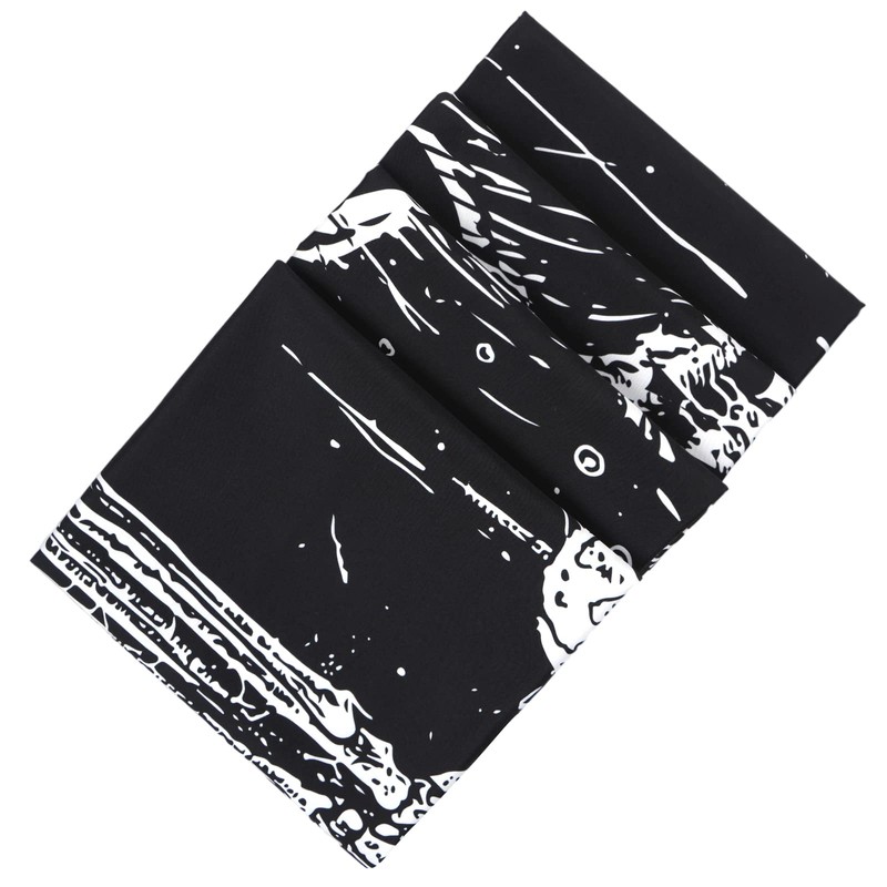 Yrendenge Skull Tapestry, Human Skull Wall Hanging, Black and White