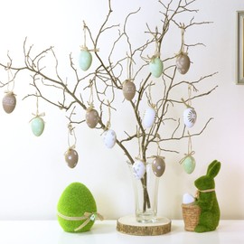 com-four® 18 x Decorative Easter Hangers - Plastic Easter Eggs for Hanging - Hangers for the Easter Bouquet in Subtle Colours (Pack of 18 - White Beige Mint)